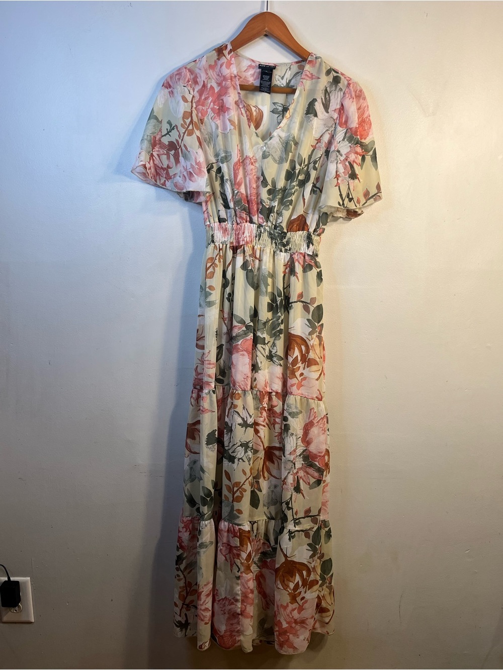 Kate and Lily Floral Dress A-Line Ruffle Maxi Short Sleeve Beige With Pink SZ 6